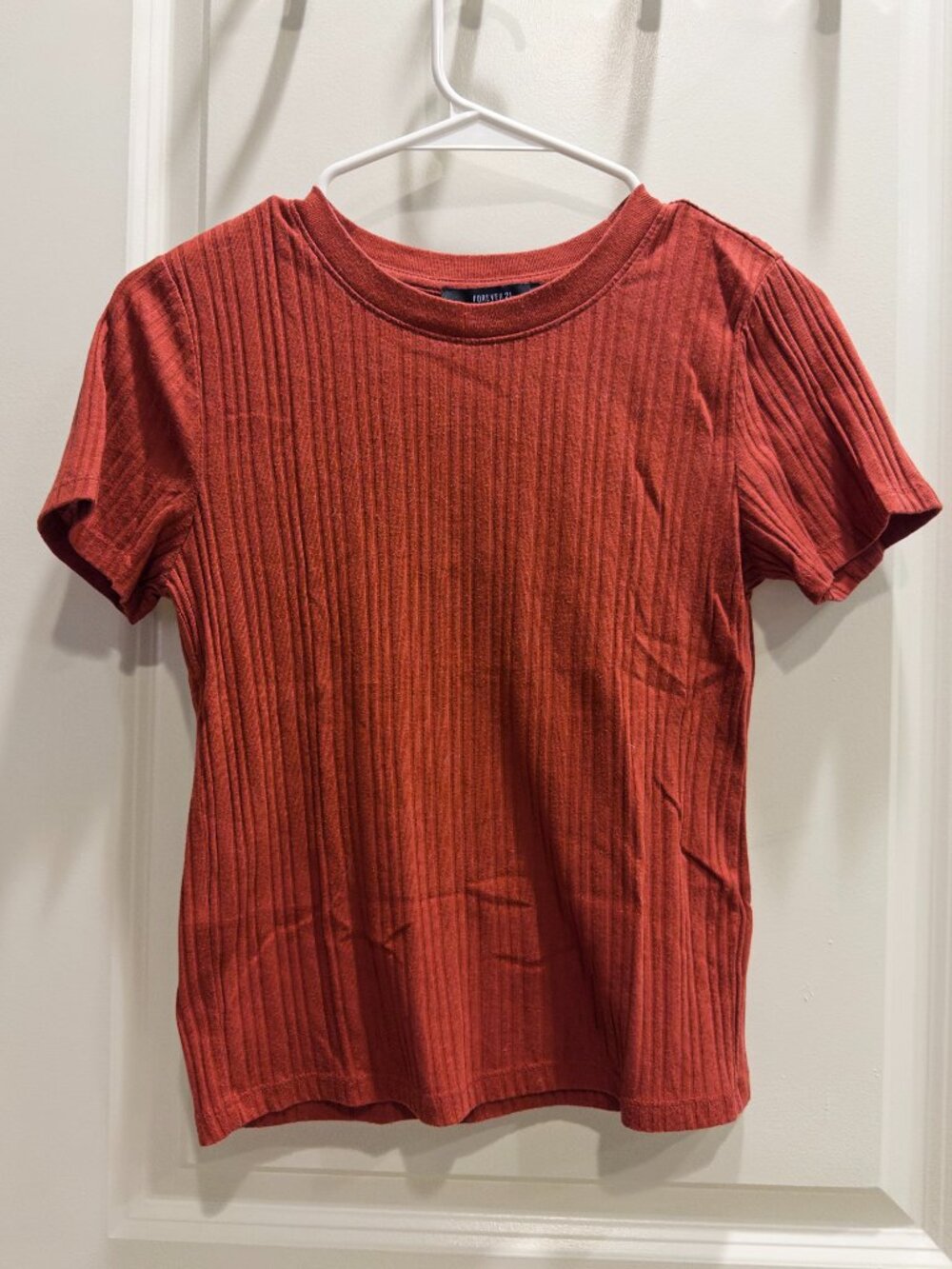 Forever 21 Burnt Orange Ribbed Baby Tee